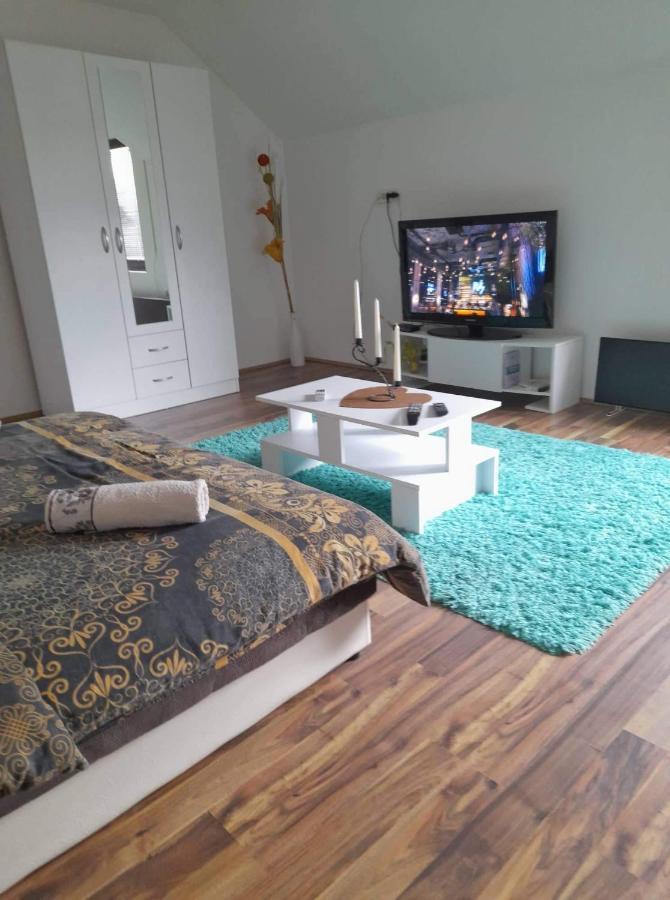 Ferienwohnung Stan Na Dan Gornji Milanovac-Centar-Nova Gradnja Exterior foto